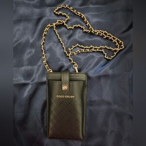 CHANEL Coco Crush White W/ Gold Chain CROSSBODY Phone & Card Holder Bag. Box GWP